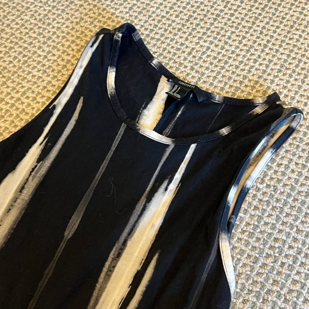 Forever 21 Sleeveless Maxi Dress - Picture 2 of 3